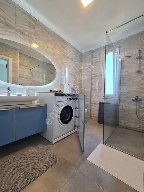 Muhteşem Konumda - Profesörler Mevkii Yanı - 4+1 Modern Villa - Görsel 19