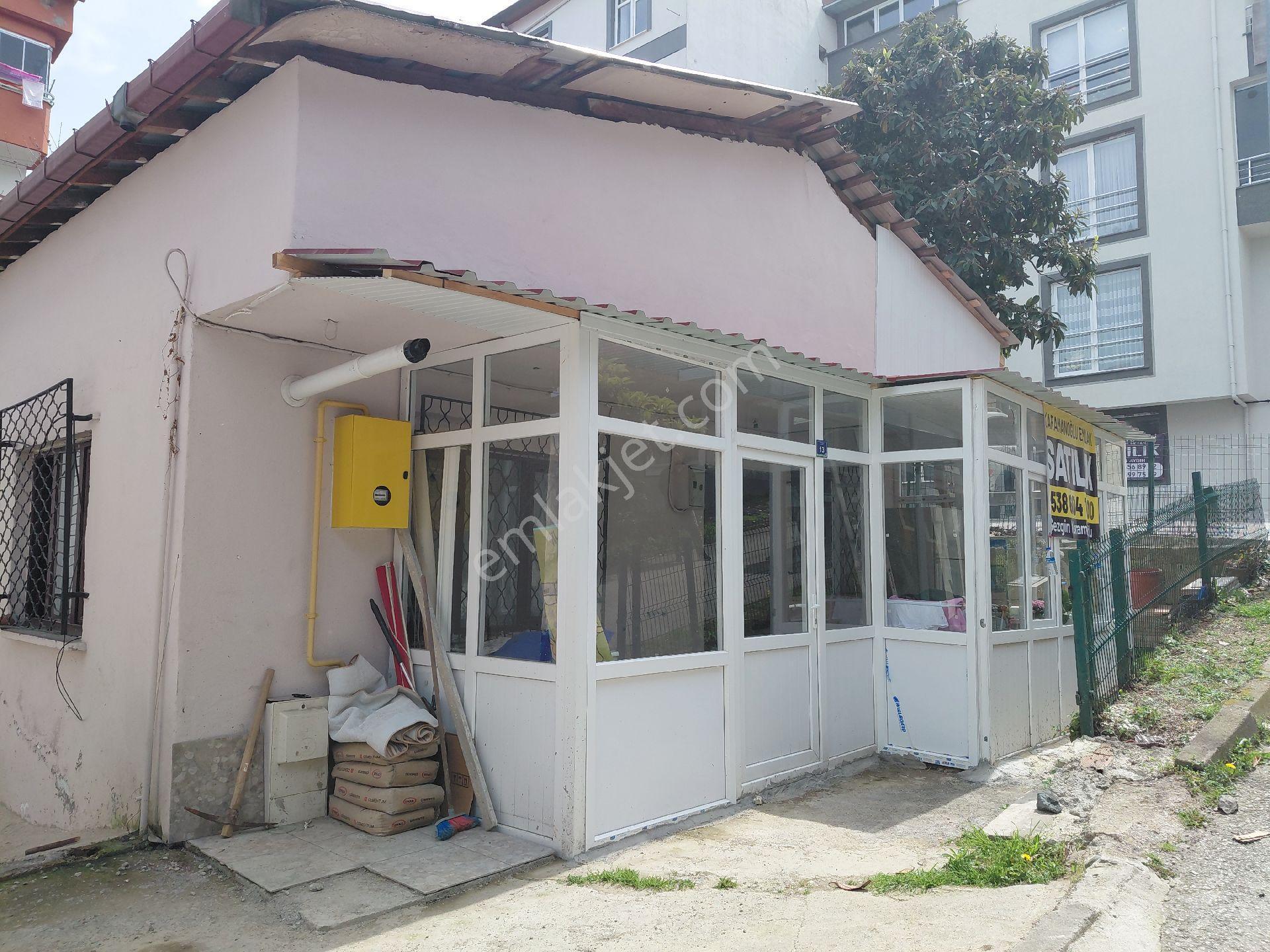 Karamanoğlu Emlak'tan 3 Katlı Bina - Görsel 8