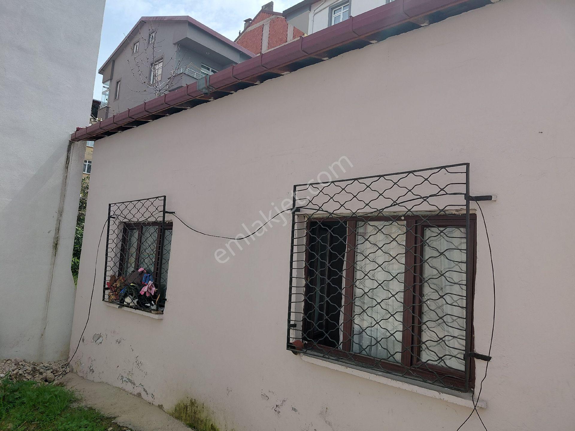 Karamanoğlu Emlak'tan 3 Katlı Bina - Görsel 9