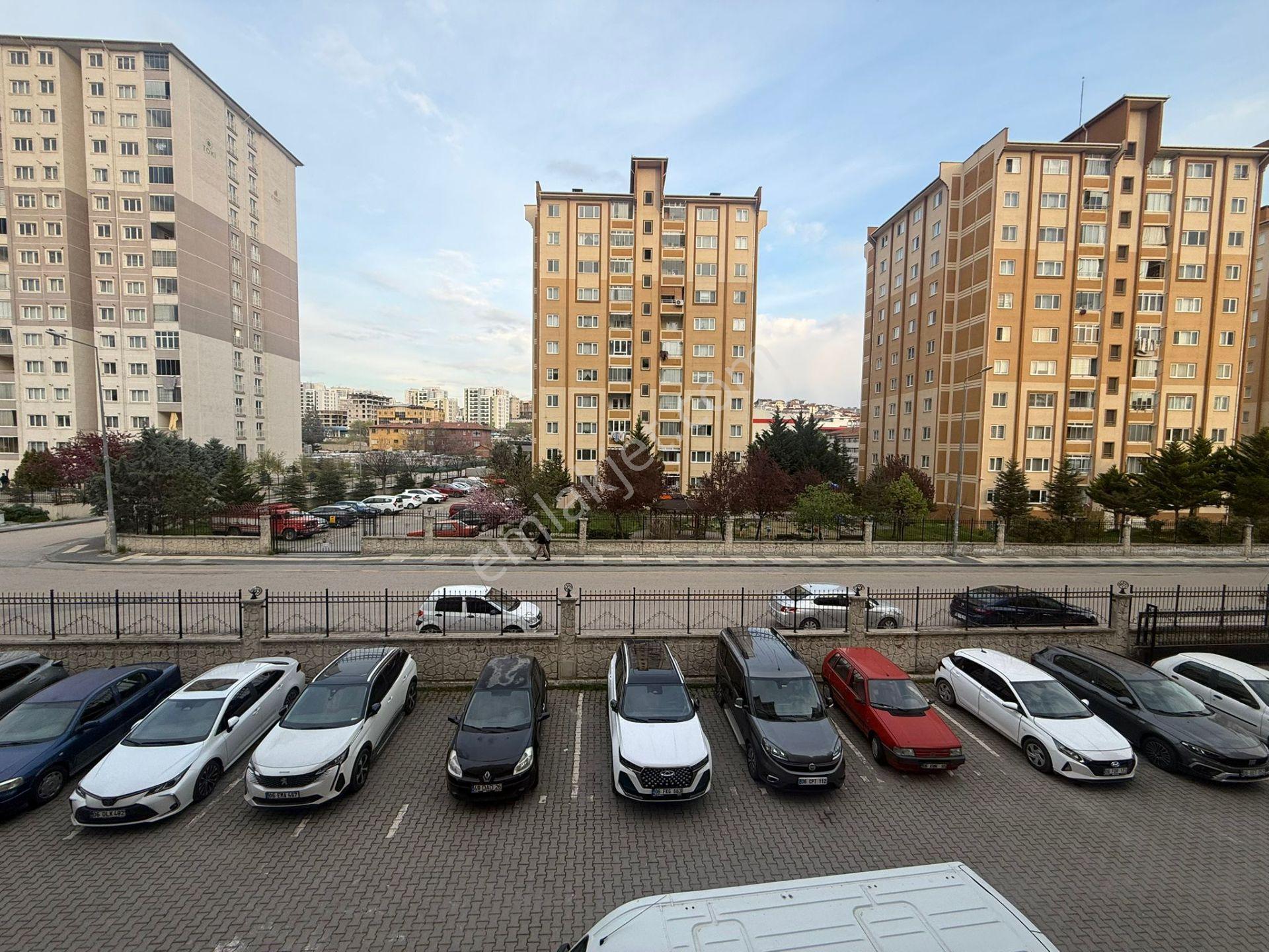 Altınevler Fsm Sitesinde Ön Güney Cephede Satılık 2+1 Daire - Görsel 9
