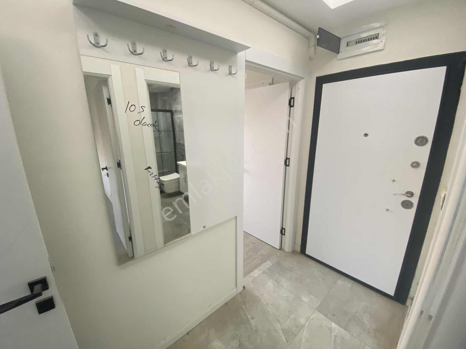 Seferihisar'da Bahçe Kullanımlı 2+1 Köşe Konumlu Daire - Görsel 16