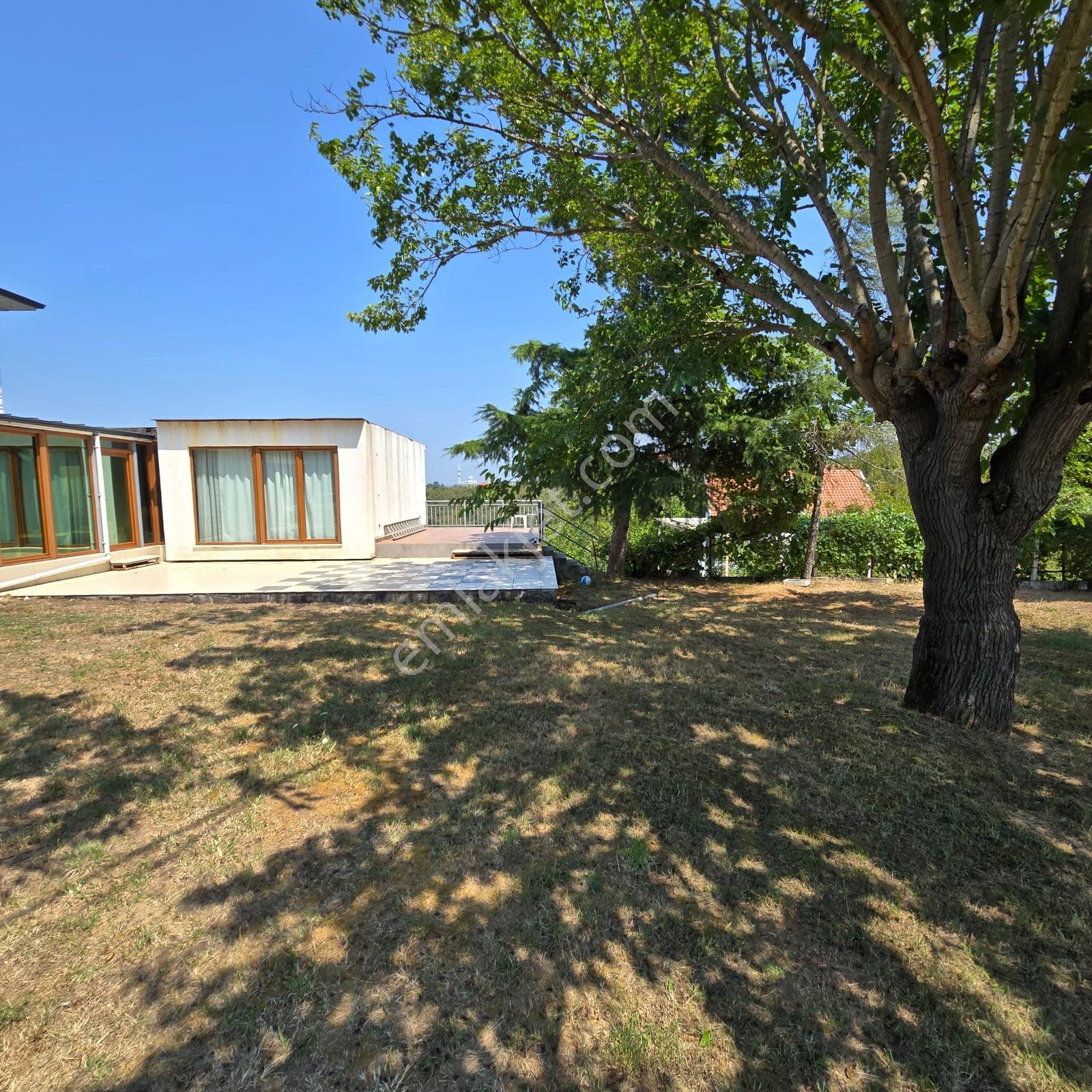 Ferizli Sinanoğlu Köy Merkezin Müstakil Satılık Villa - Görsel 2