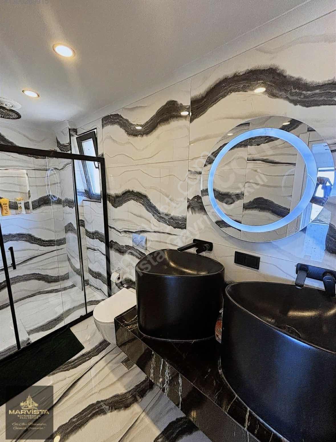 Marmaris Söğüt'te Deniz Manzaralı Havuzlu Lüks 5+1 Triplex Villa - Görsel 31