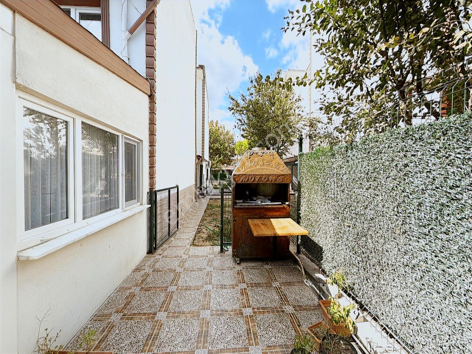 Remax Akın Seyhan Dan Basınkent 3 Te Triplex Fırsat Villa - Görsel 9