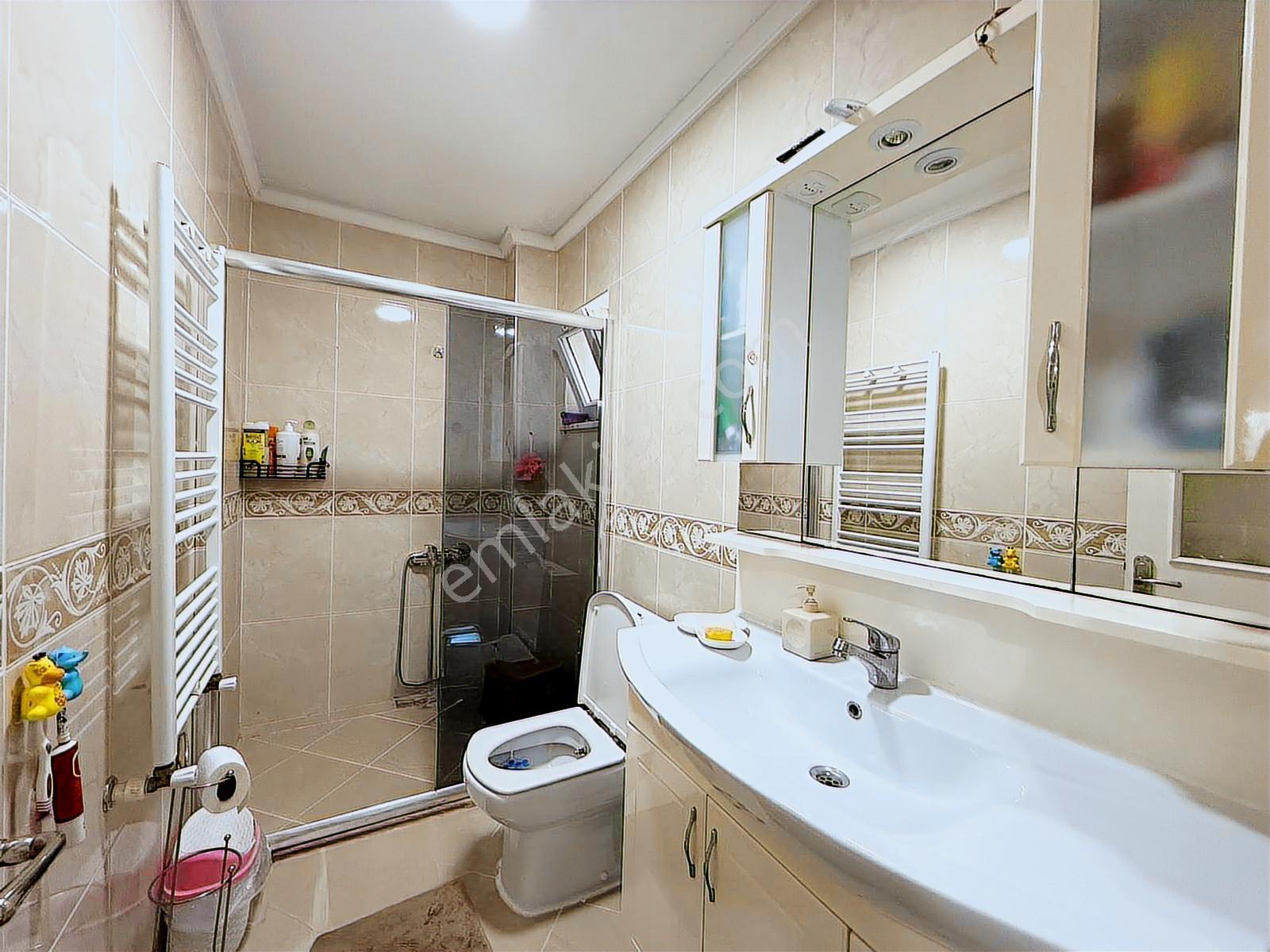 Remax Akın Seyhan Dan Basınkent 3 Te Triplex Fırsat Villa - Görsel 27