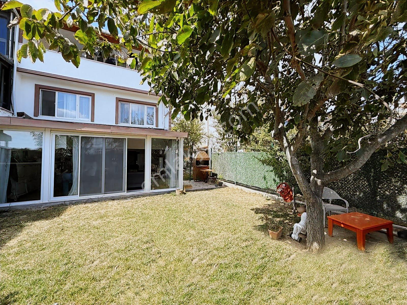 Remax Akın Seyhan Dan Basınkent 3 Te Triplex Fırsat Villa - Görsel 13