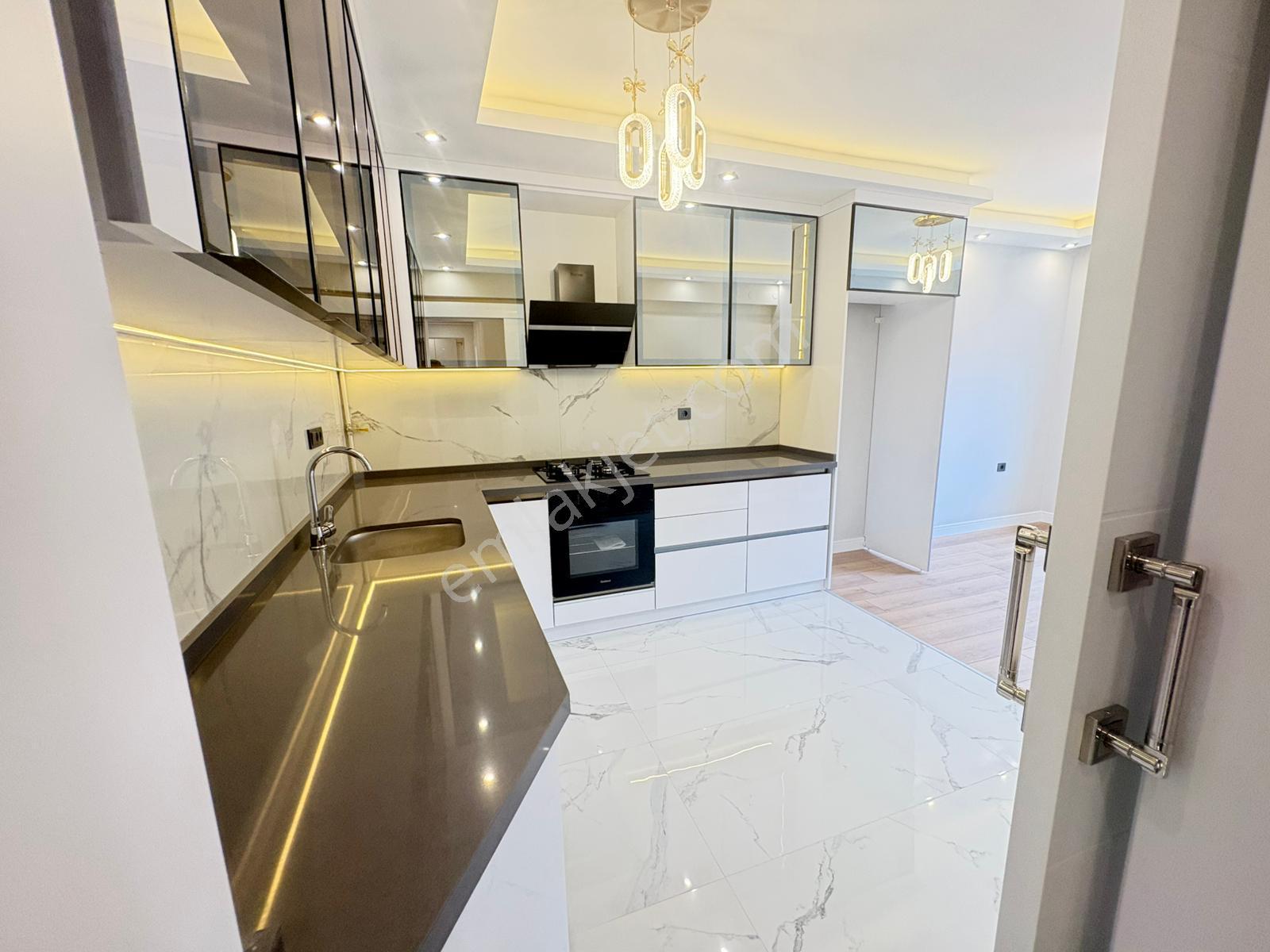 Göral Dan Sokullu Caddesi Üzerinde 3+1 1.kat Ebeveyn Banyolu - Görsel 35