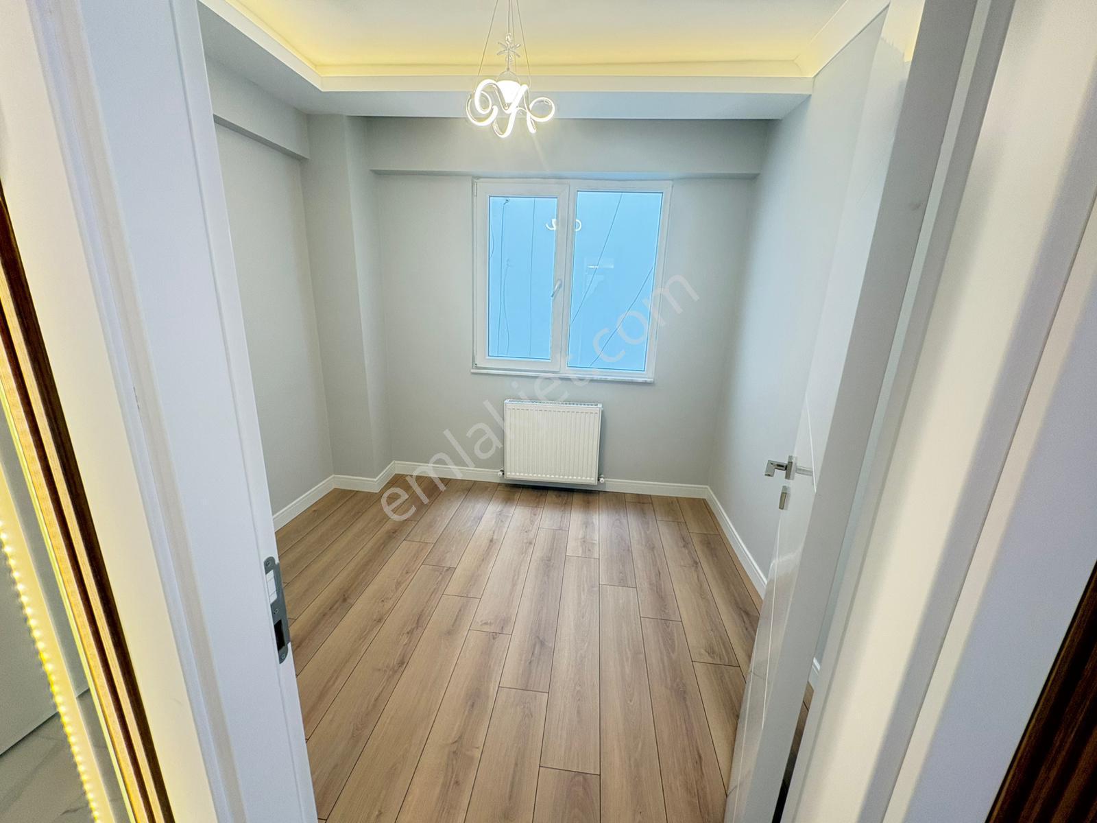 Göral Dan Sokullu Caddesi Üzerinde 3+1 1.kat Ebeveyn Banyolu - Görsel 16