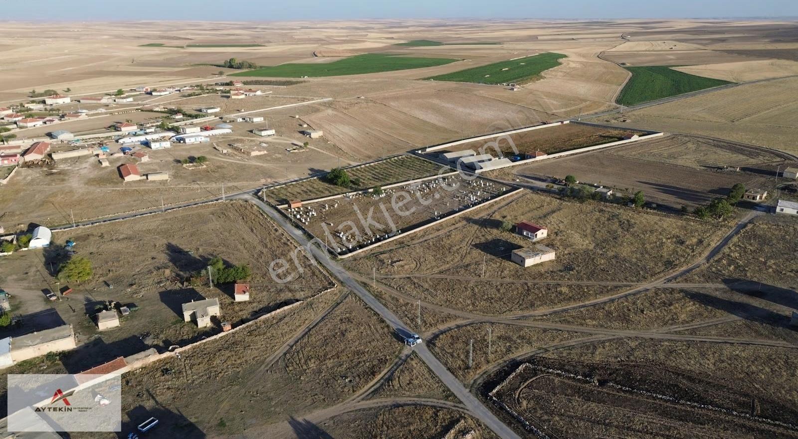 Yunak Çayırbaşı Mahallesinde 755 M² Konut İmarlı Arsa - Görsel 4
