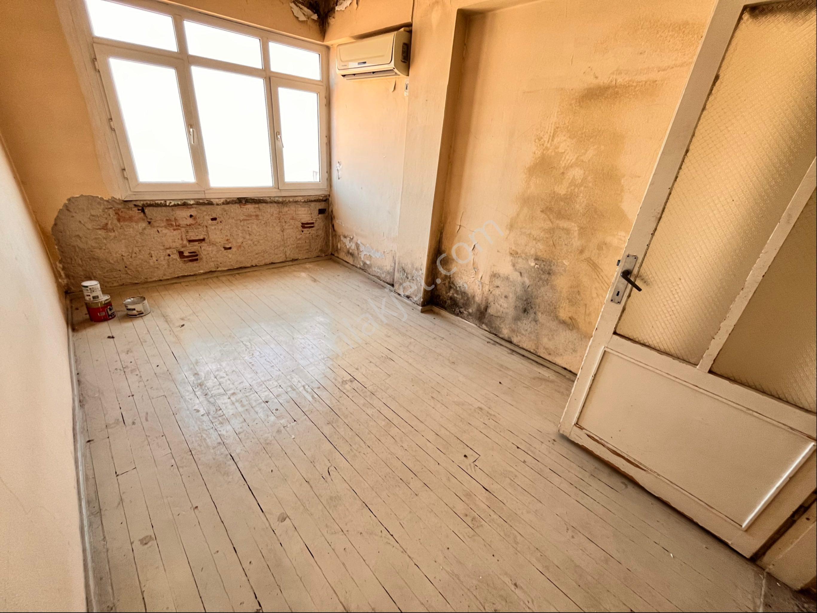 Halilrıfatpaşa Cadde Paralelinde 3+1 125 Deniz Manzaralı Klasik Arakat Daire - Görsel 19