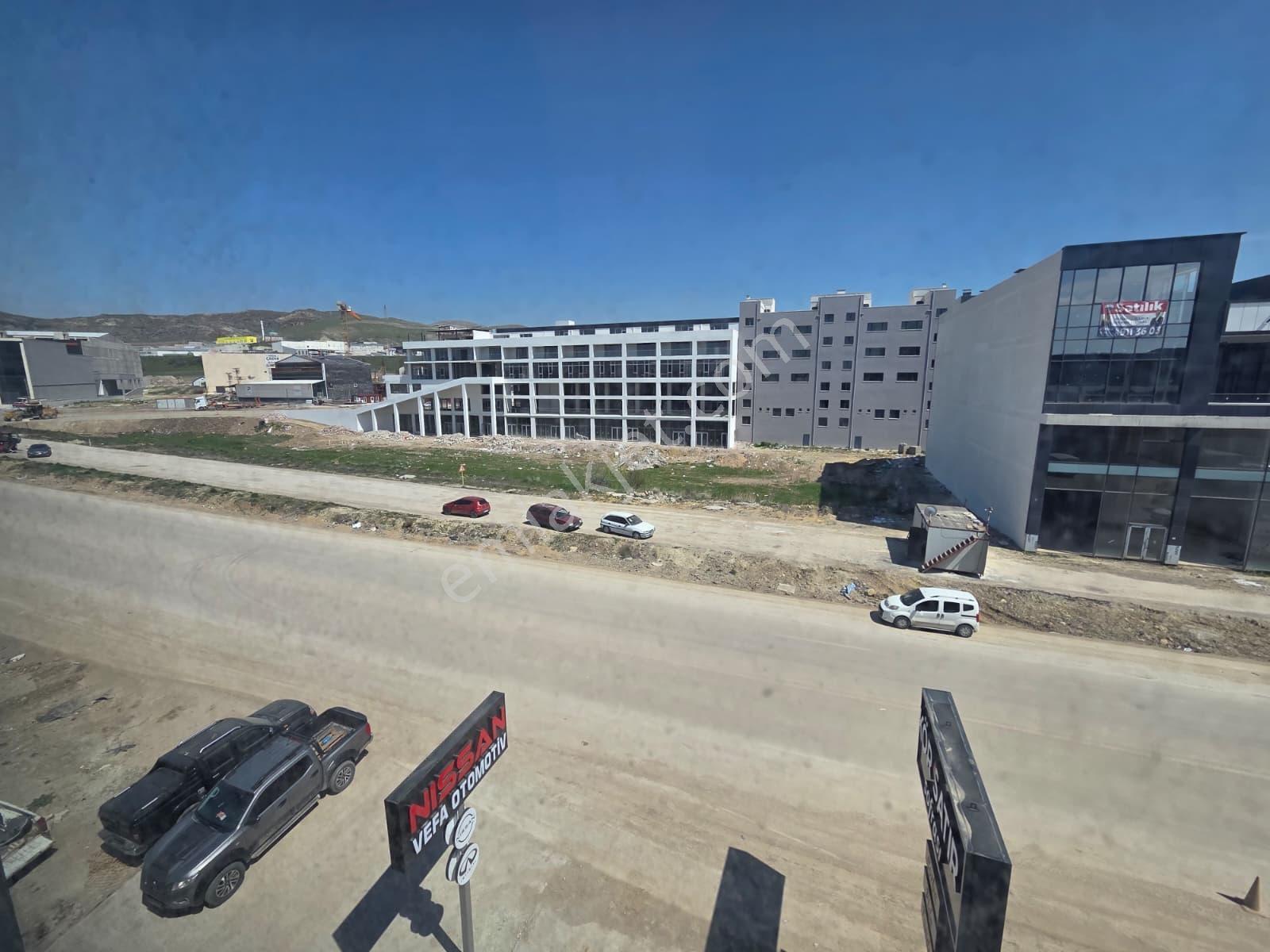 Yuvaköy Anteks'te Sıfır Katta Satılık Ofis - Görsel 5