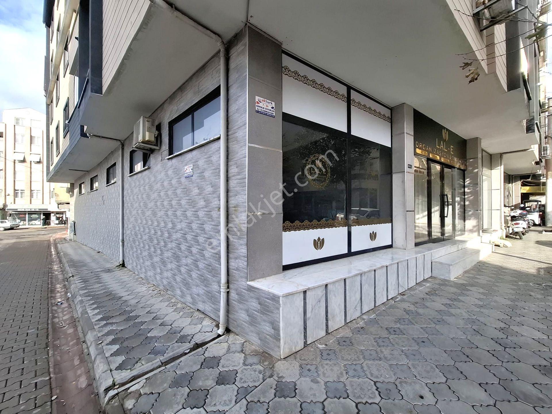 Edremit Merkezde Kiralık Dükkan - Görsel 19