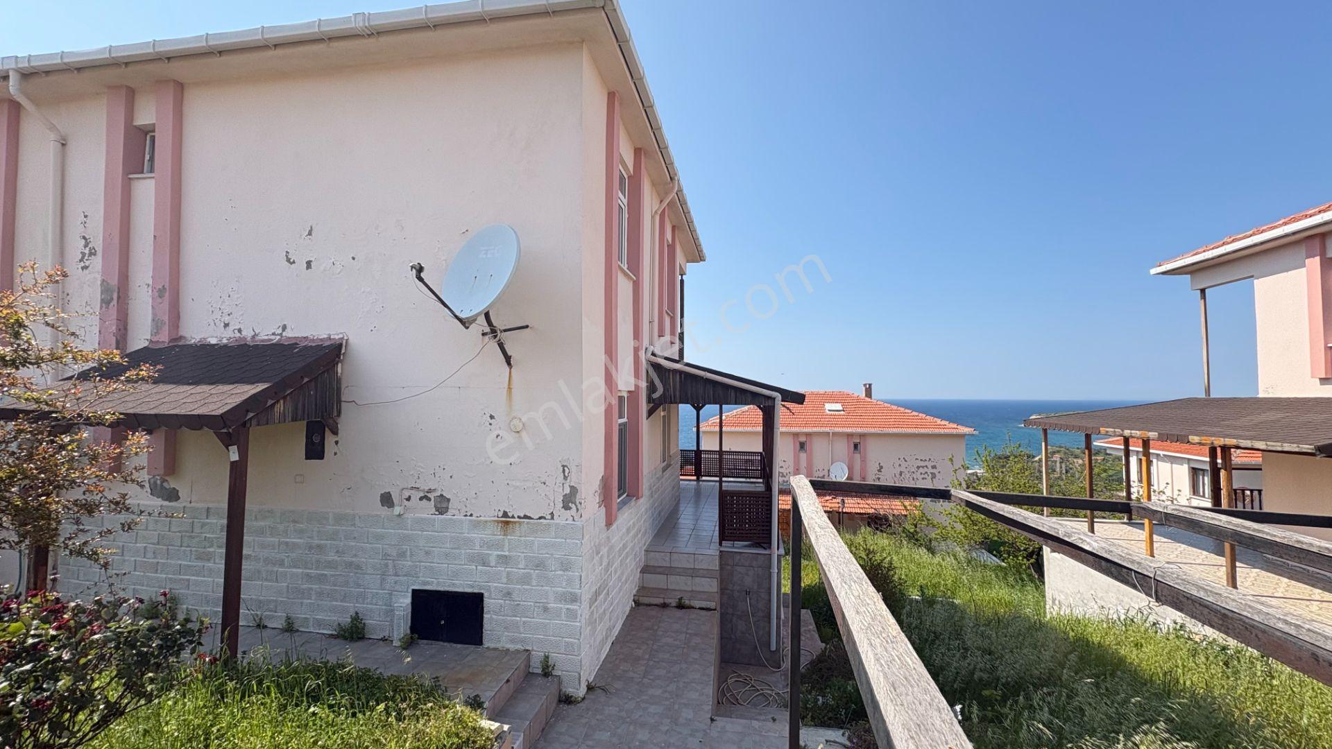 Çanakkale Akliman'da Deniz Manzaralı Site İçi Satılık Villa - Görsel 23