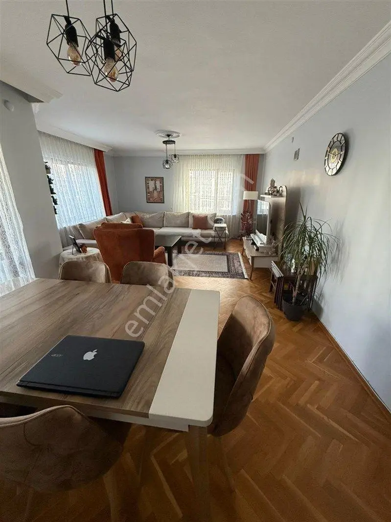 Bursa Nilüfer Beşevler Konak Mh. Site İçi Satılık 2.kat 3+1 Daire 6.000.000 Tl - Görsel 2