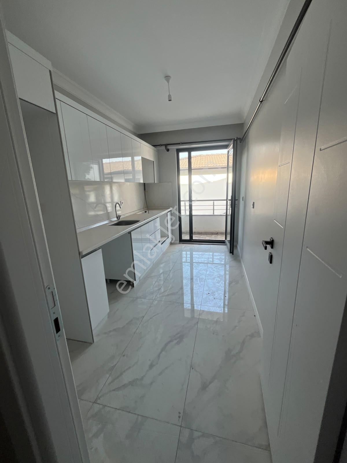 Bahçe Kullanım Alanlı Ebeveyn Banyolu 2+1 Dubleks Satılık Daire - Görsel 23