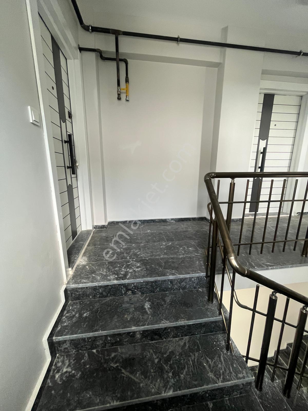 Bahçe Kullanım Alanlı Ebeveyn Banyolu 2+1 Dubleks Satılık Daire - Görsel 6