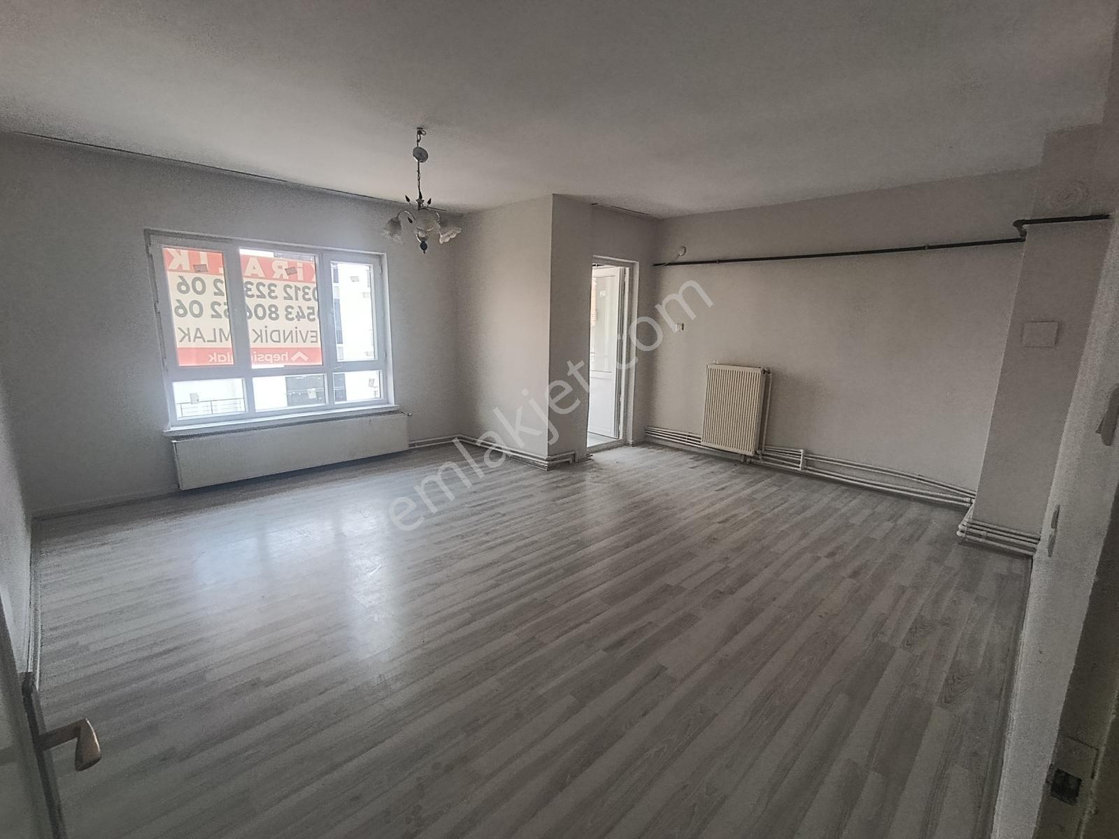 Sevindik'ten İstasyoncadyht Yakını Arakat 3+1 Kiralık Daire
