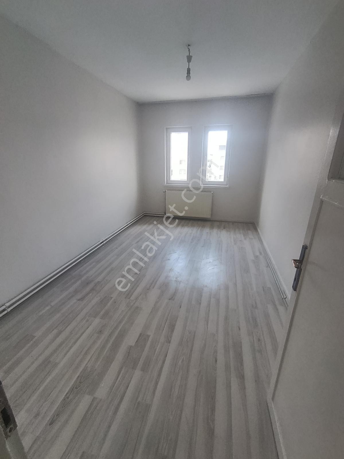Sevindik'ten İstasyoncadyht Yakını Arakat 3+1 Kiralık Daire - Görsel 6