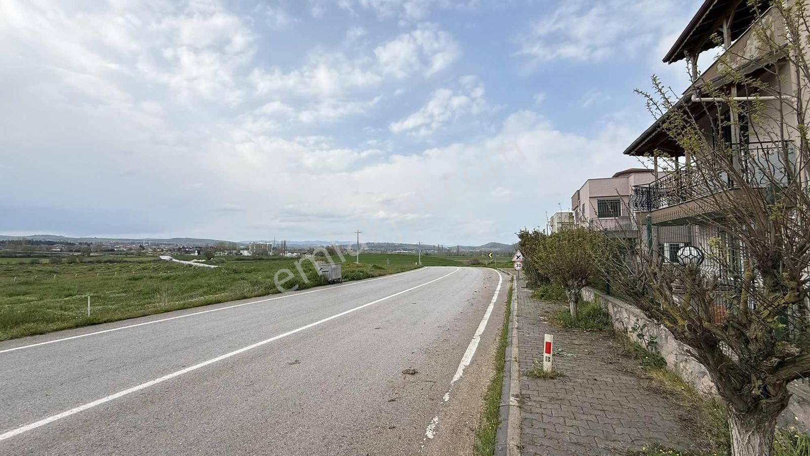 Balıkesir Pamukçu Site İçerisinde Eşyalı Kiralık 3+1 Villa - Görsel 21