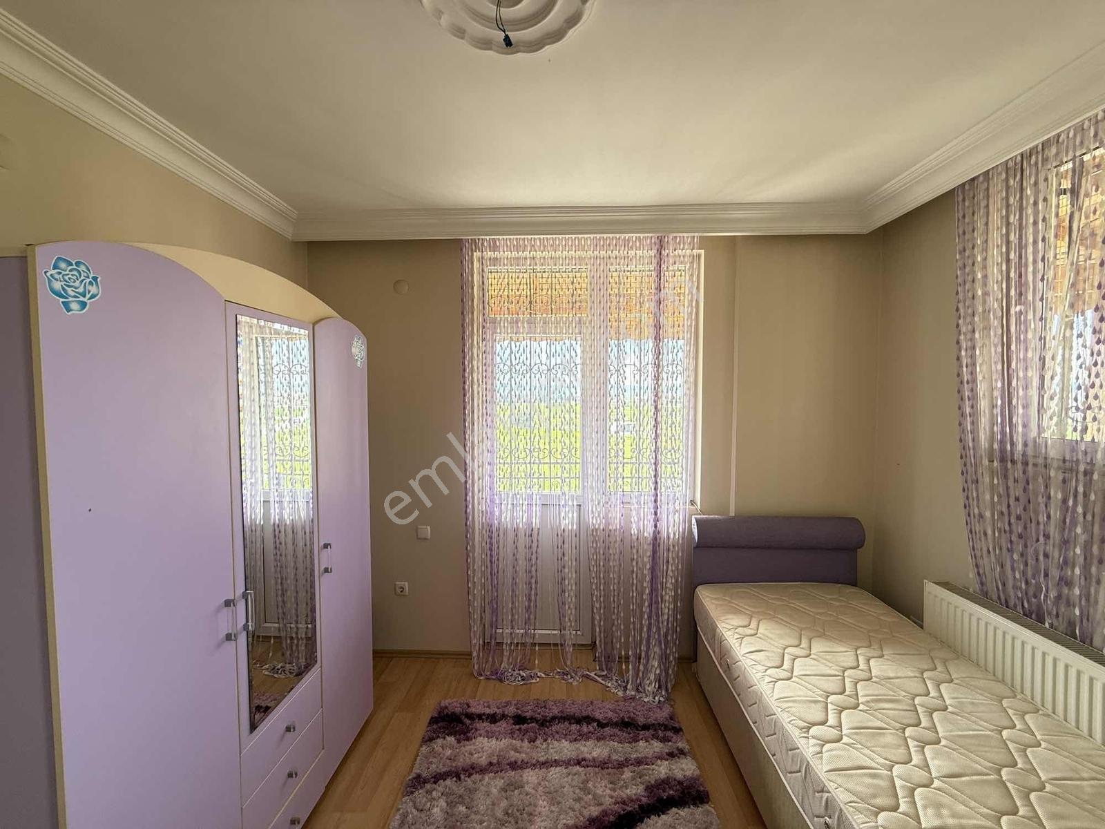 Balıkesir Pamukçu Site İçerisinde Eşyalı Kiralık 3+1 Villa - Görsel 25