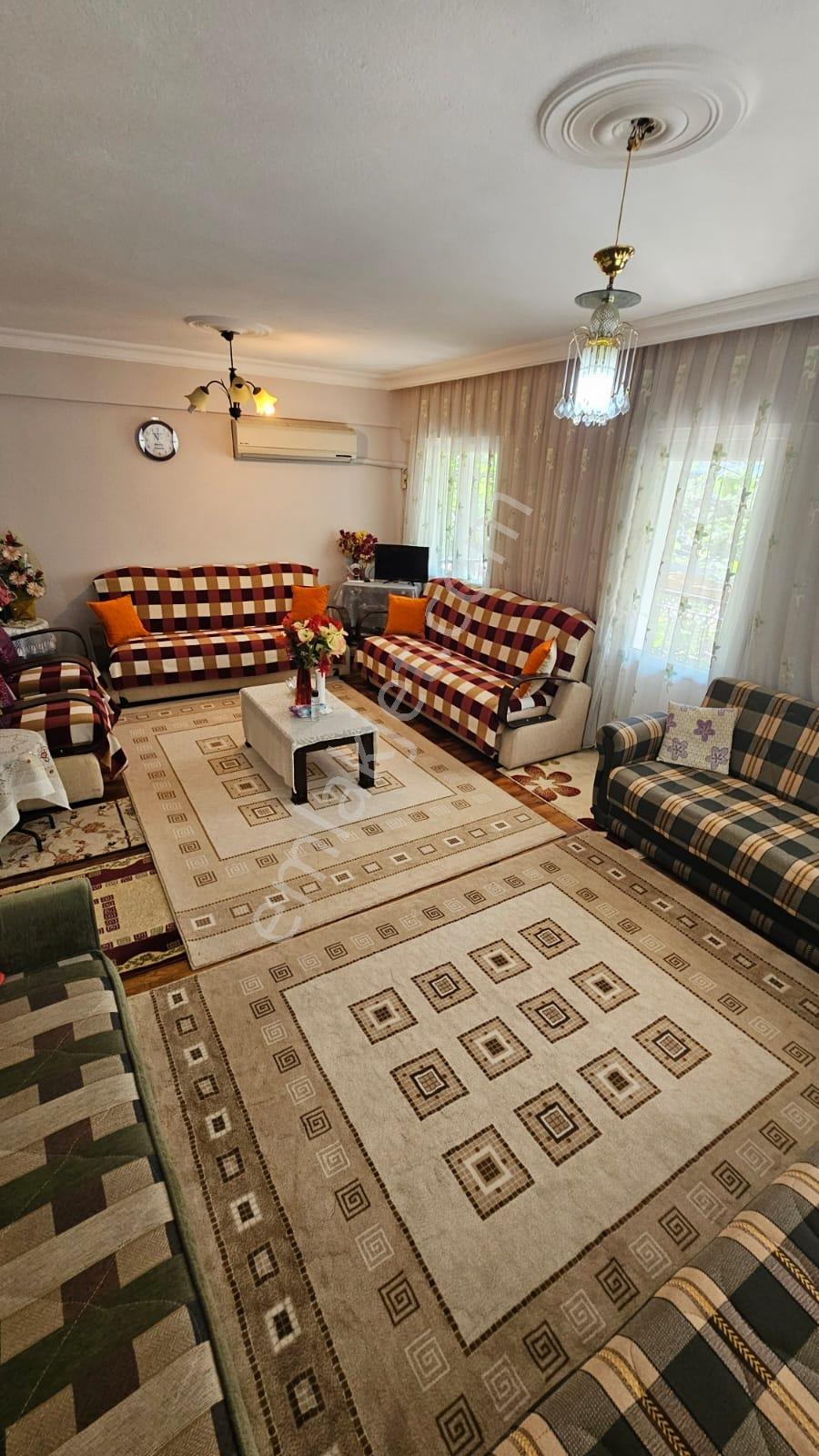 Tire Doğuş Emlaktan Avm Yakını Eşyalı Kiralık 3+1 Daire - Görsel 5