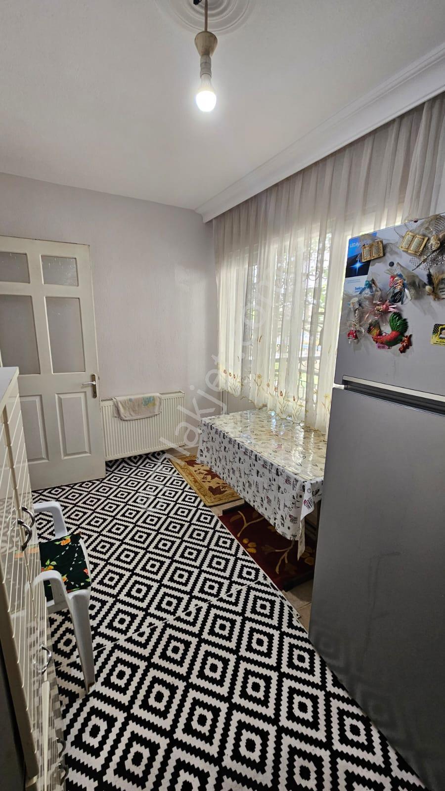 Tire Doğuş Emlaktan Avm Yakını Eşyalı Kiralık 3+1 Daire - Görsel 12