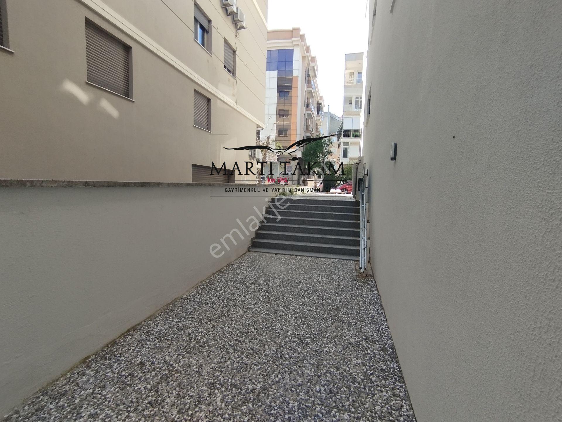 Bostanlı'da Martı Takım'dan 1+1 Sıfır Satılık Daire - Görsel 11