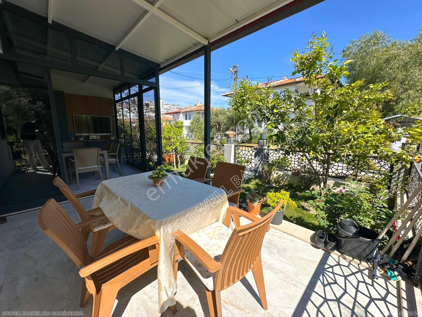 Kuşadası Kadınlar Denizi Yılancı Burnu Satılık Dubleks Villa - Görsel 32
