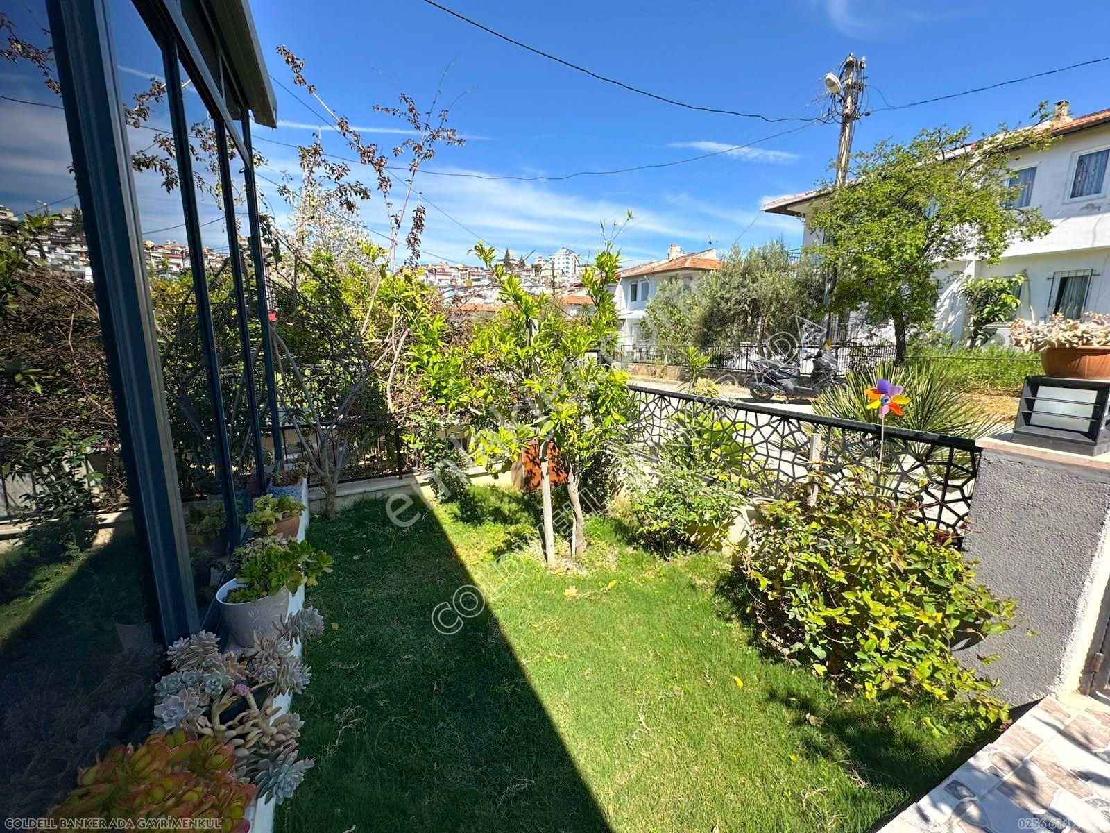 Kuşadası Kadınlar Denizi Yılancı Burnu Satılık Dubleks Villa - Görsel 36