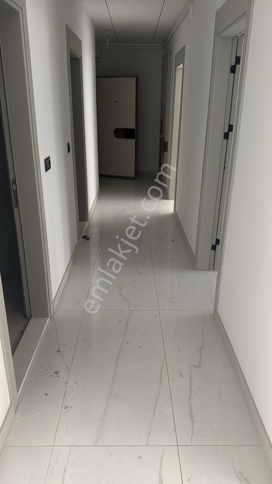 Köşe "0" Daire&ofis&klinik - Akhisar Kirazoğlu Hastanesi Yanı - Görsel 6