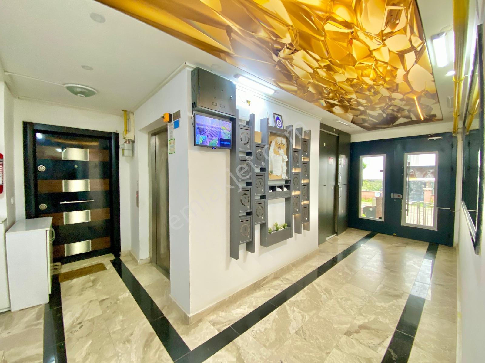 Gümüşden İkizçayda Ön Cephe Doğalgazlı Ebeveyn Banyolu 4+1 Daire - Görsel 26