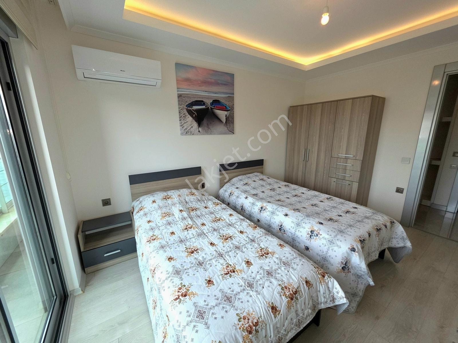 Alanya Oba'da Eşyalı, Geniş Balkonlu 3+1 Satılık Daire - Görsel 25