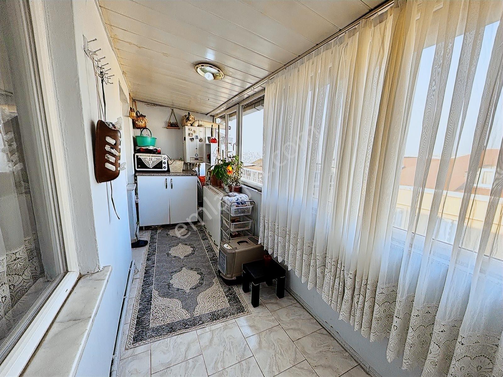 Bahçelievler Siyavuşpaşa'da 2+1 90 M2 Net Kullanımı Olan Satılık - Görsel 30