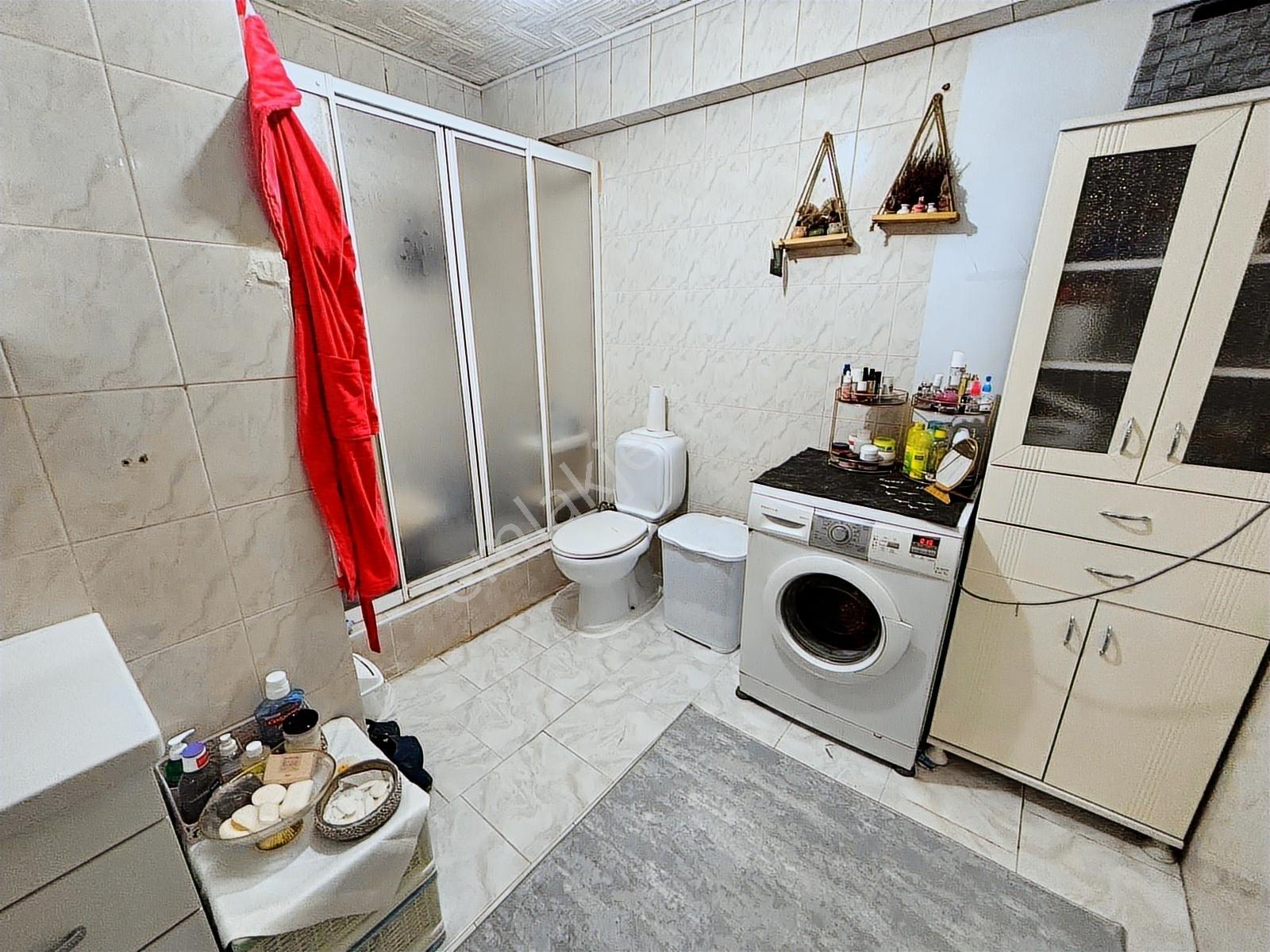 Bahçelievler Siyavuşpaşa'da 2+1 90 M2 Net Kullanımı Olan Satılık - Görsel 8