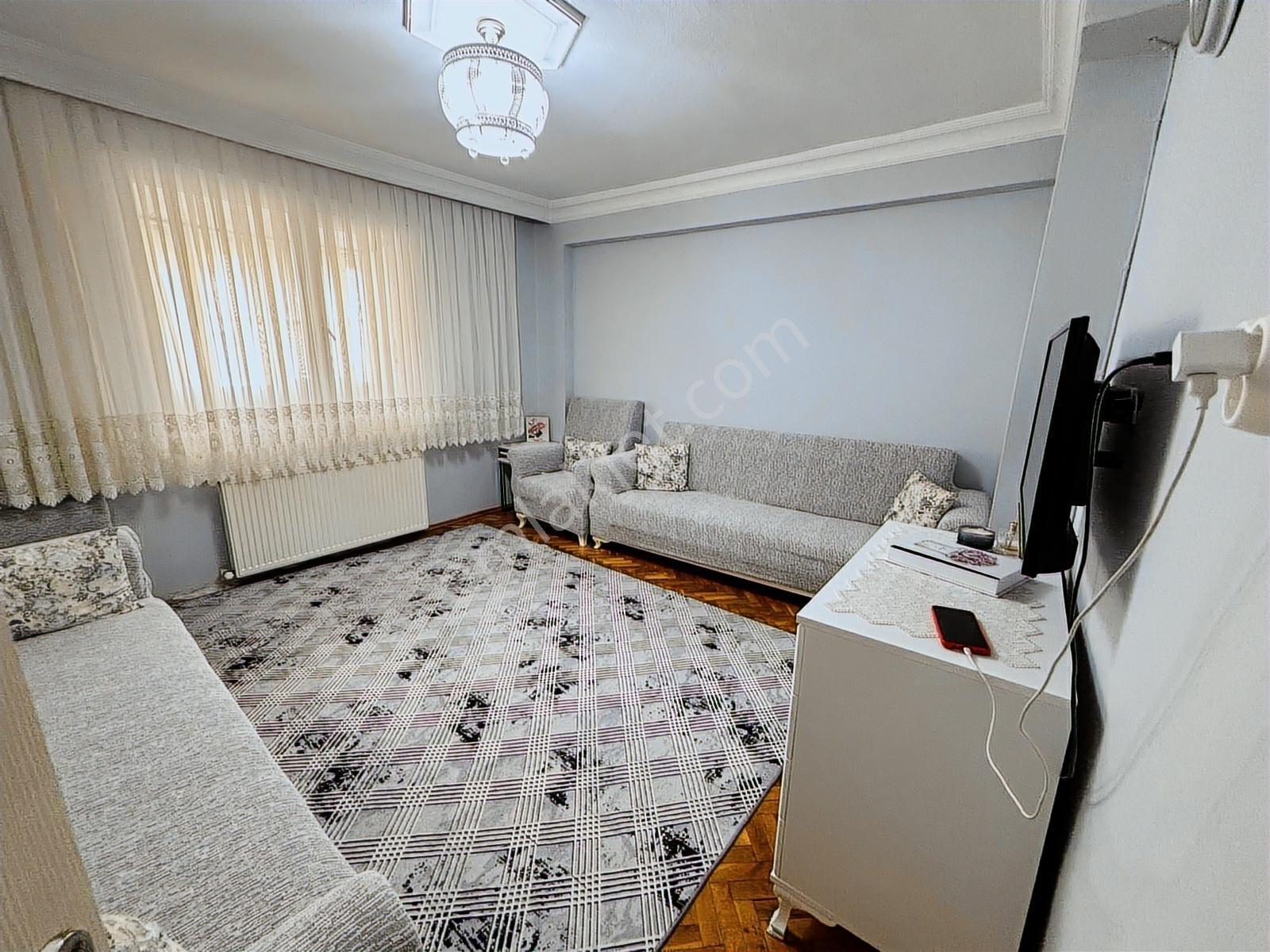 Bahçelievler Siyavuşpaşa'da 2+1 90 M2 Net Kullanımı Olan Satılık - Görsel 20