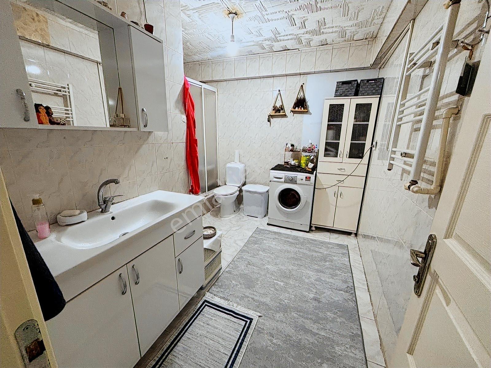 Bahçelievler Siyavuşpaşa'da 2+1 90 M2 Net Kullanımı Olan Satılık - Görsel 7