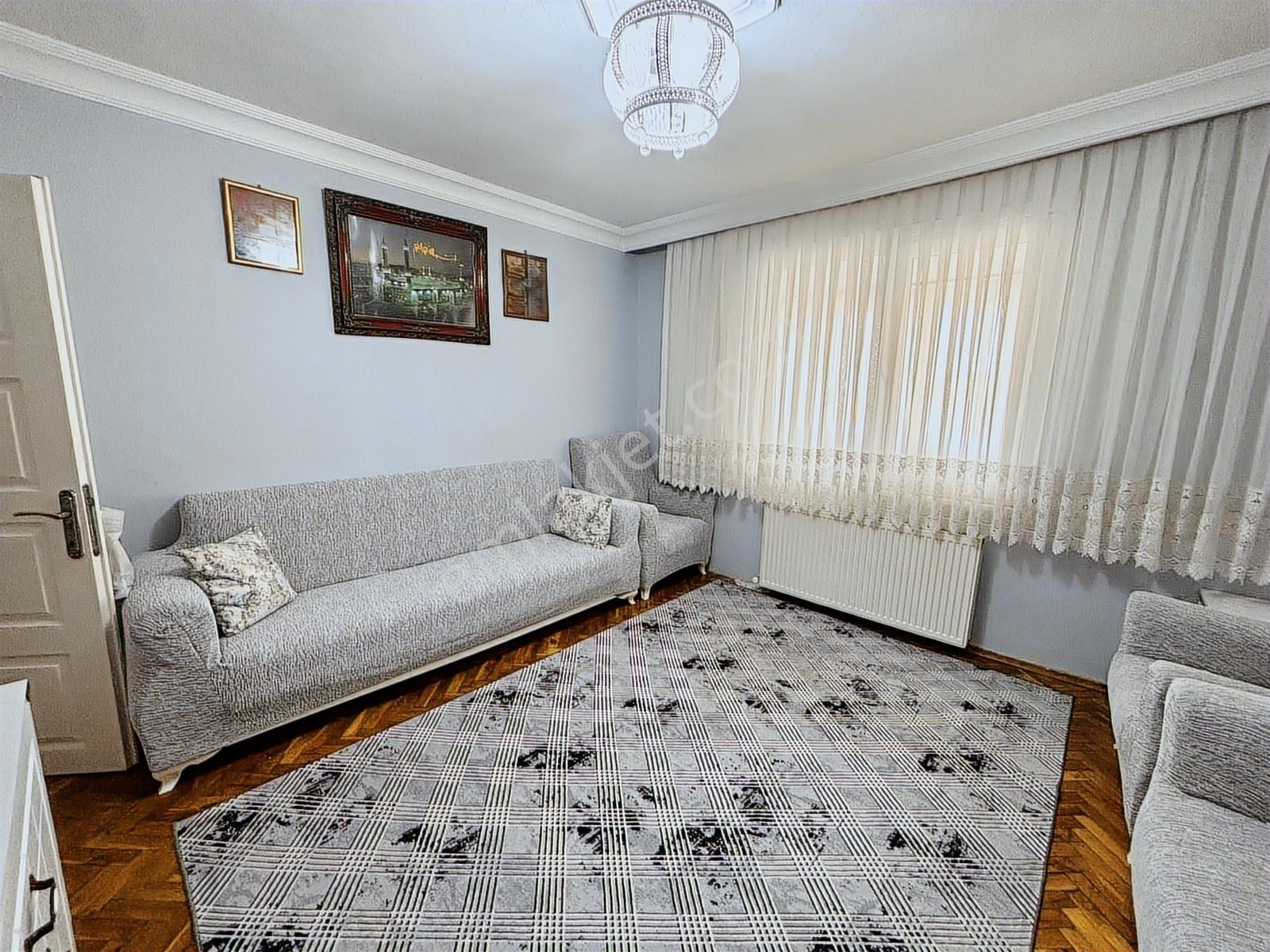 Bahçelievler Siyavuşpaşa'da 2+1 90 M2 Net Kullanımı Olan Satılık - Görsel 22