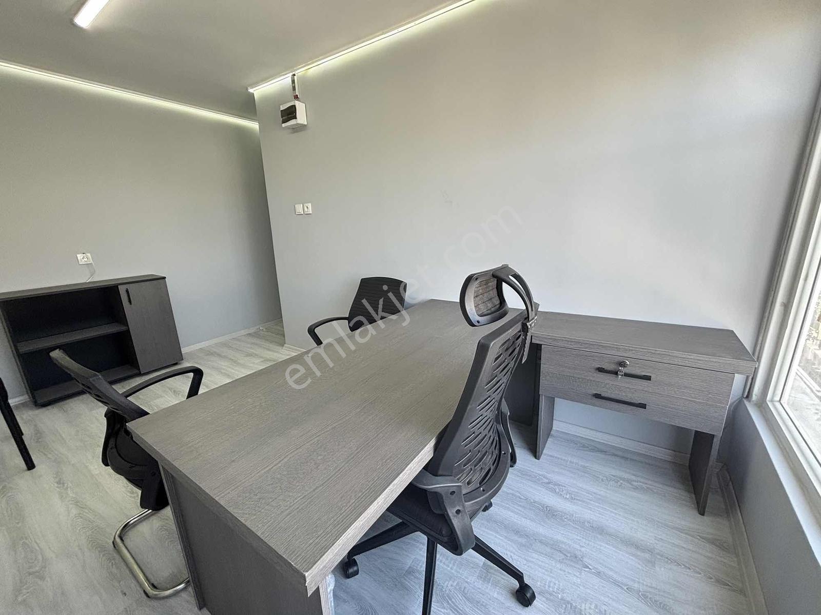 B.köy/cevizlikte Mobilyalı Full Tadilatlı Ön Cephe 15 M2 Ofis - Görsel 20