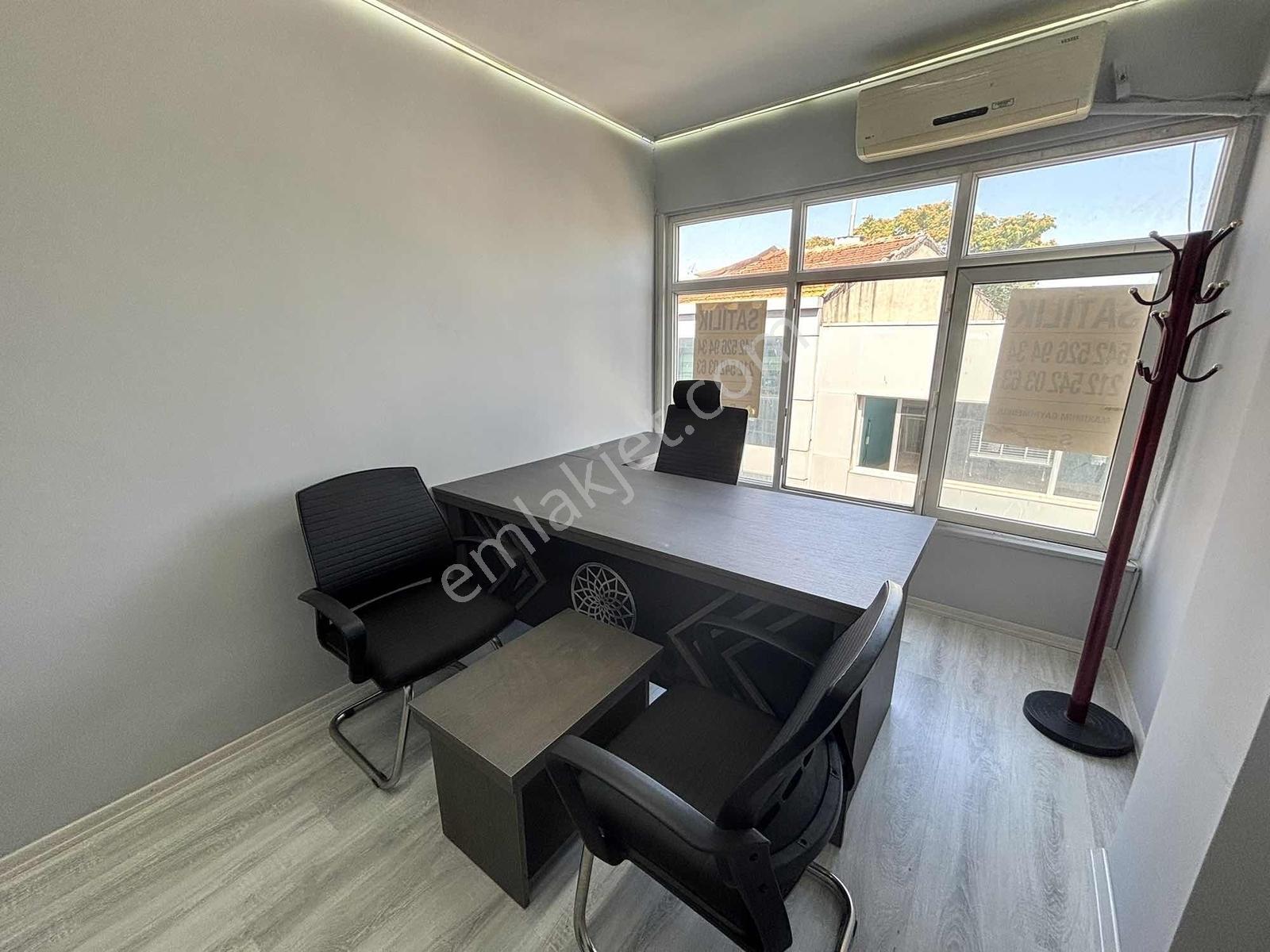 B.köy/cevizlikte Mobilyalı Full Tadilatlı Ön Cephe 15 M2 Ofis - Görsel 11