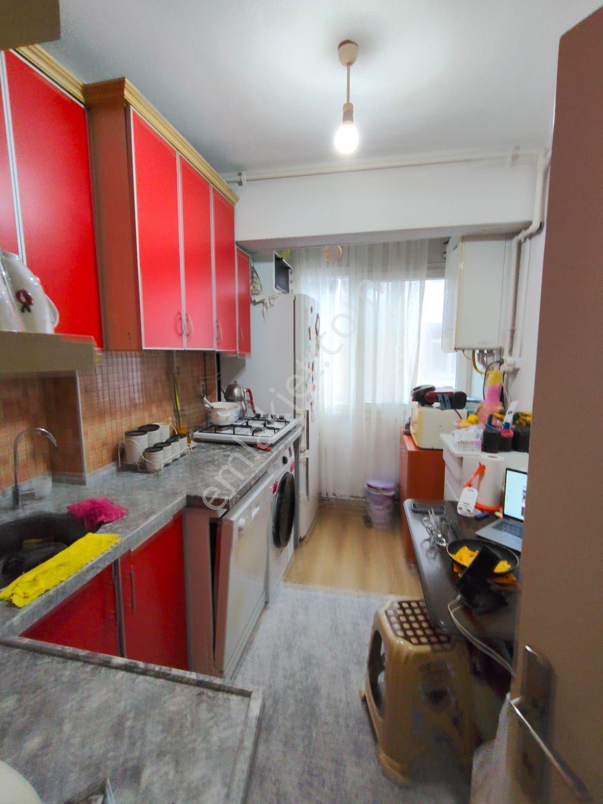 Yeski Emlâk İnşaattan Satılık Merkezi Konumda