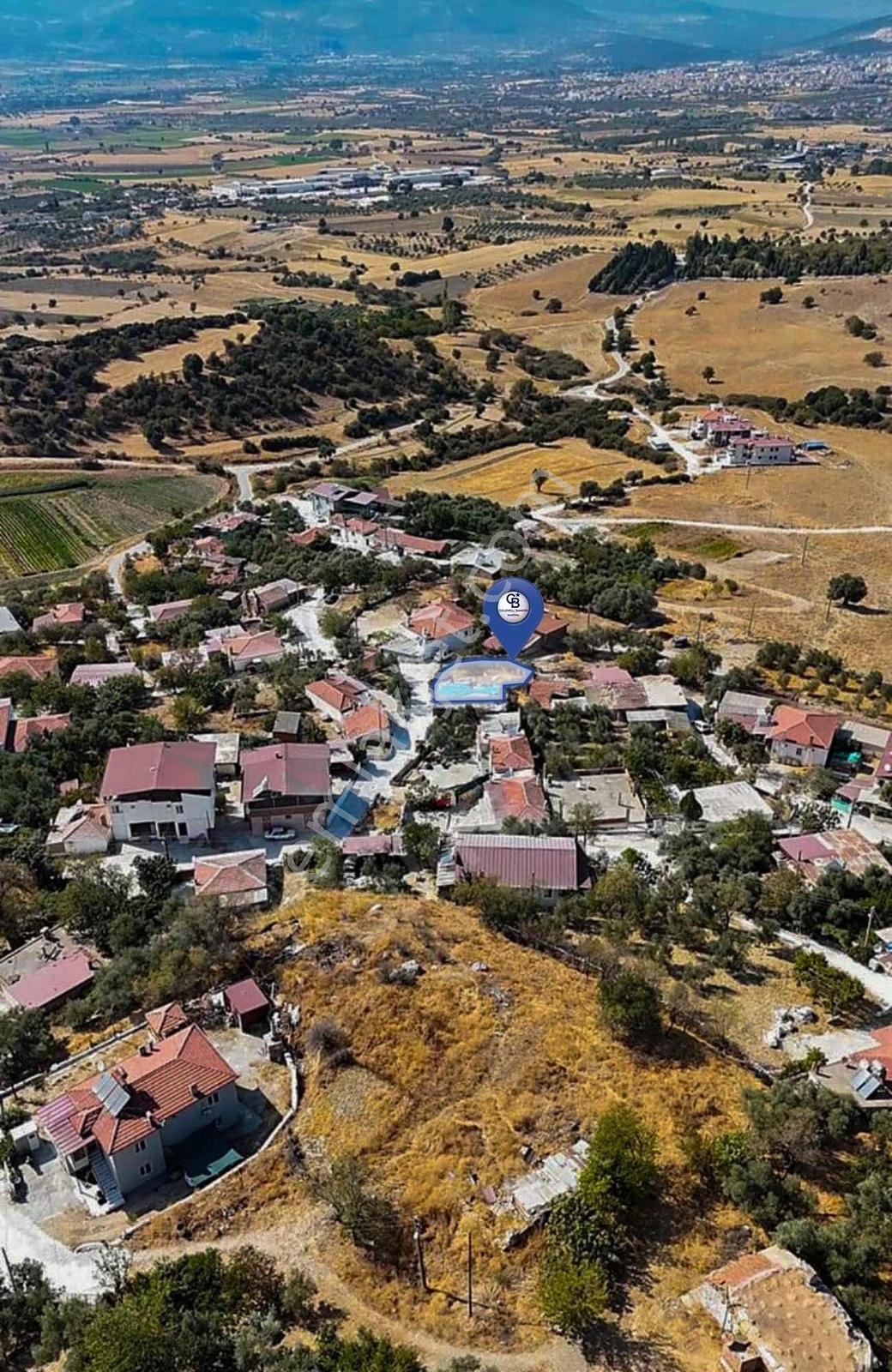 Yatağan Bozarmut'ta Satılık 379m2 Kagir Ev Ve Arsası - Görsel 4