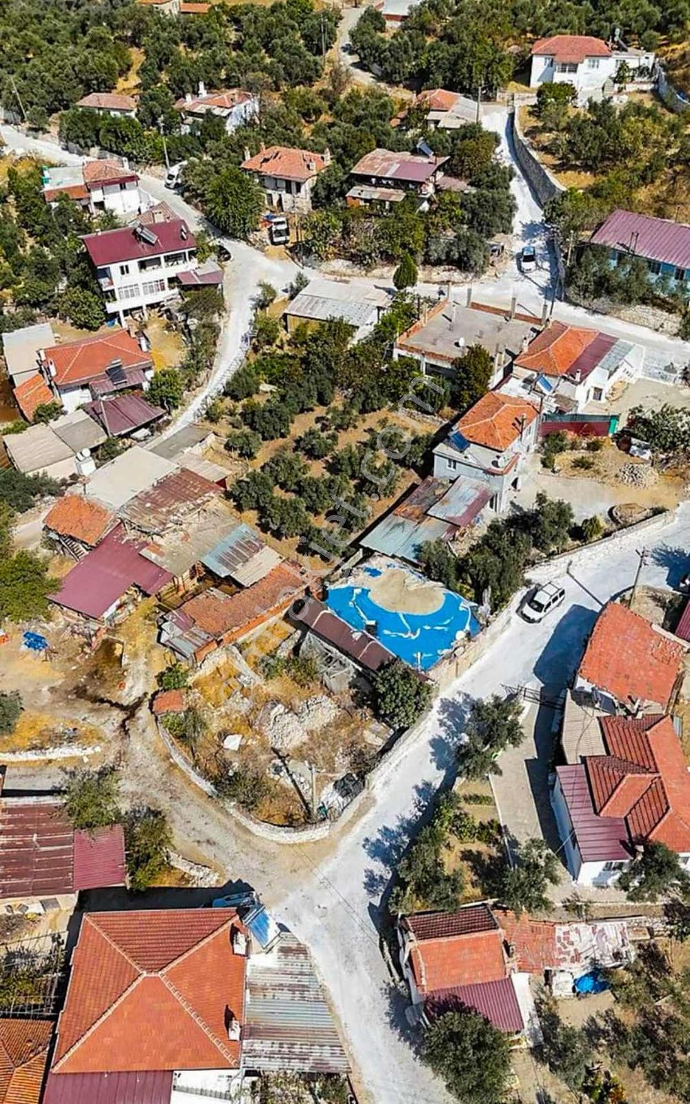 Yatağan Bozarmut'ta Satılık 379m2 Kagir Ev Ve Arsası - Görsel 9