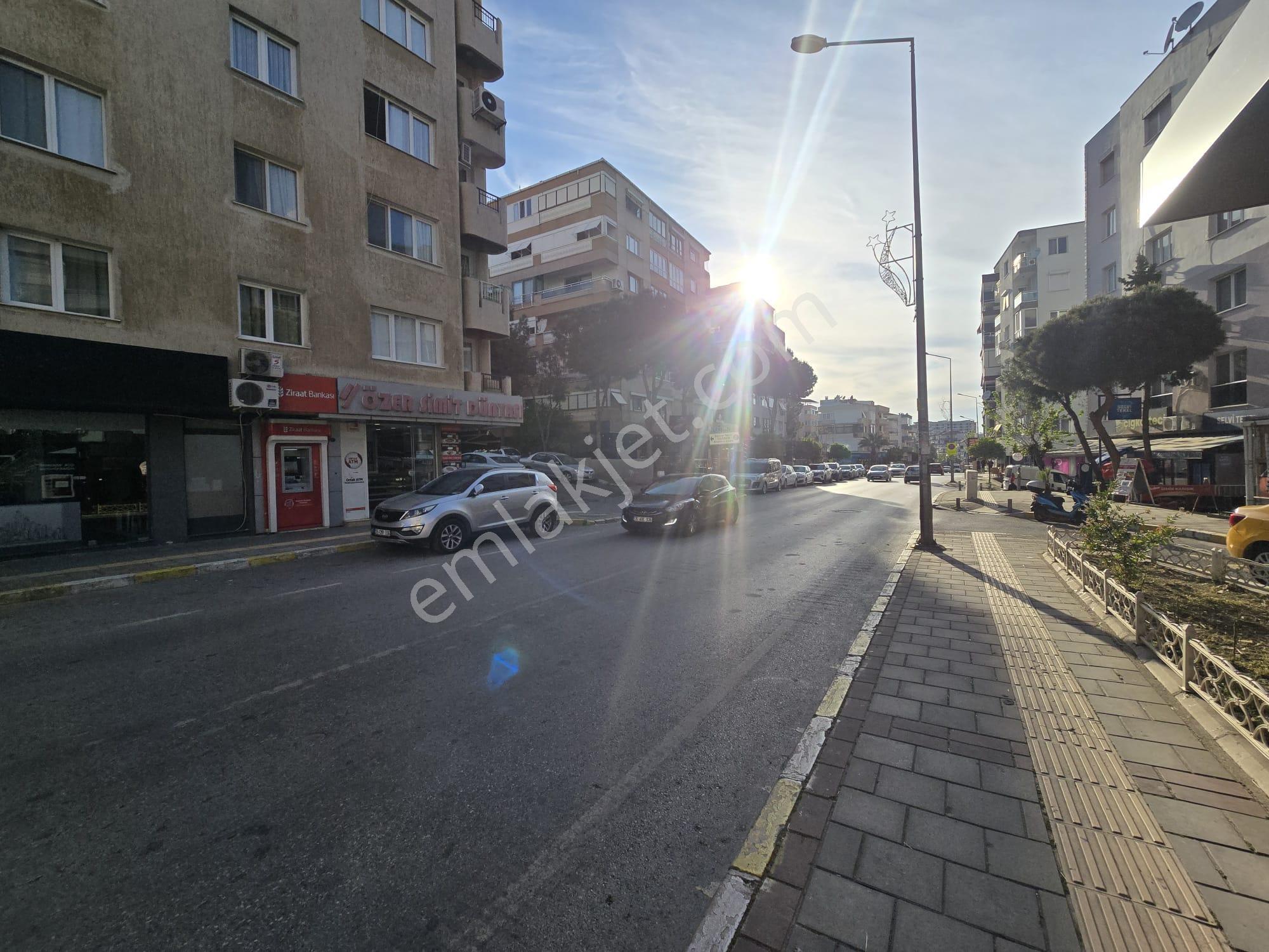 Balçovada Sakarya Caddesi Üzeri İşlek Konumda Kiralık Dükkan - Görsel 22