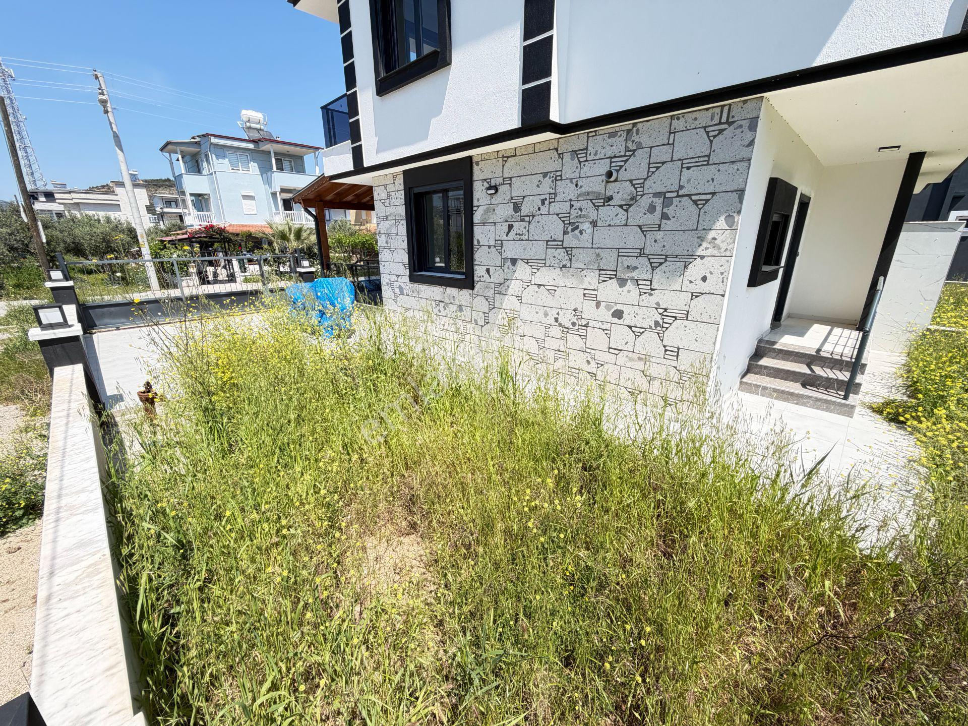 Seferihisar Doğanbey'de Denıze Yakın Satılık Genıs Bahcelı Sıfır 3+1 Villa - Görsel 11