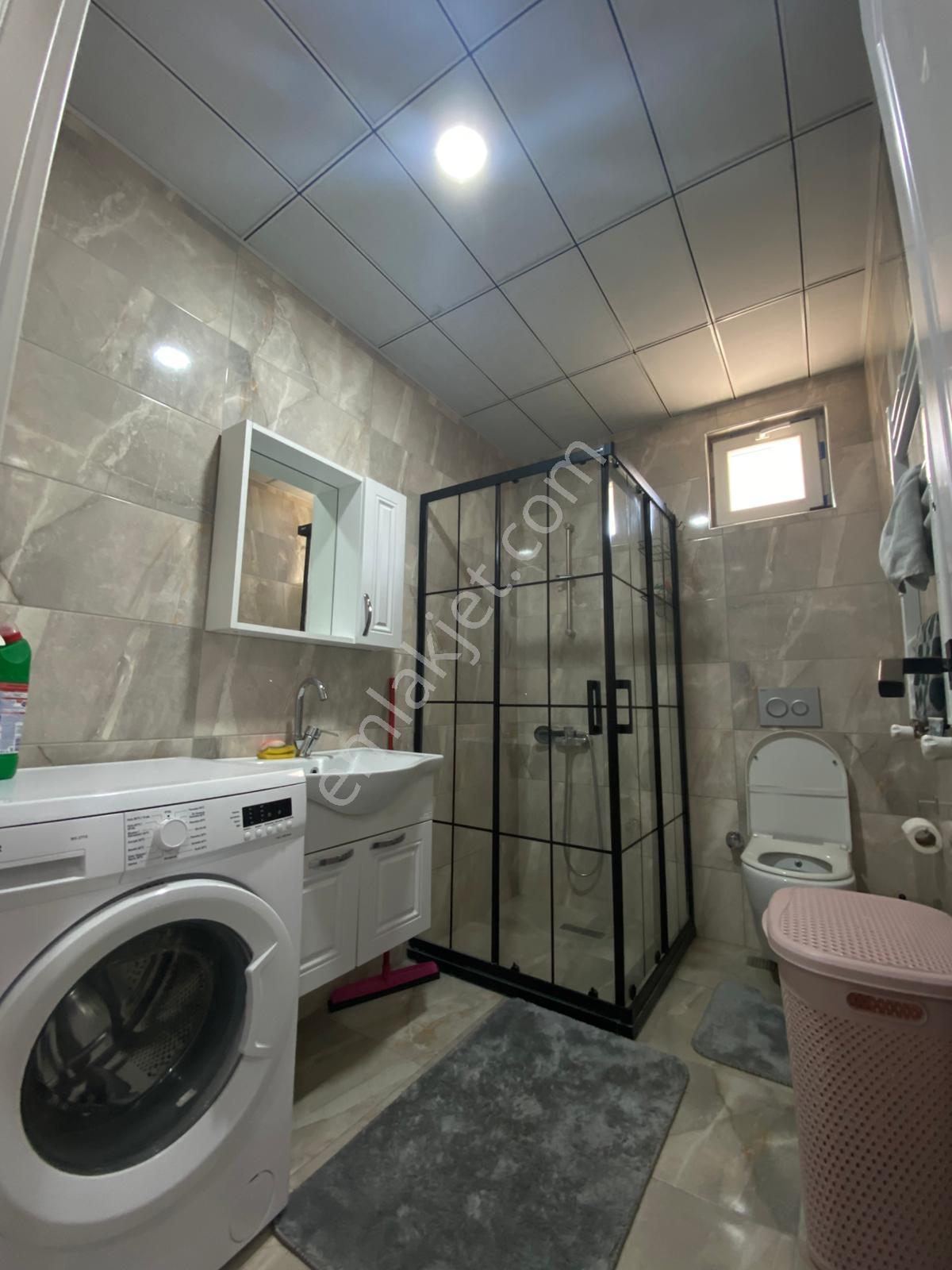 Atakum Körfez'de Bulvara Cephe Eşyalı Kiralık 1+1 Daire - Görsel 3