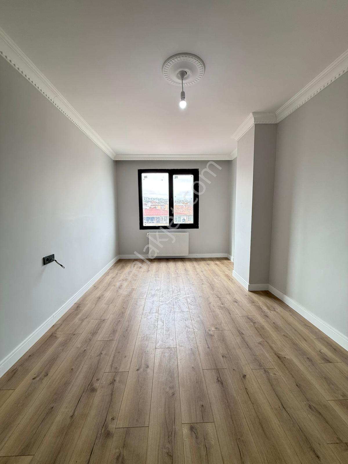 Bahçeşehire Komşu Yatırıma Uygun 3+1 Satılık Daire - Görsel 16