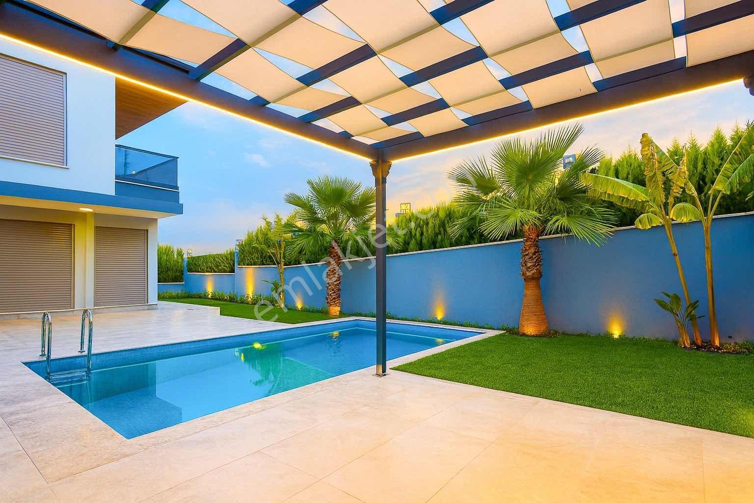 Monami'den Havuzlu Müstakil Villa 430 M2 Arsa İcersinde - Görsel 36