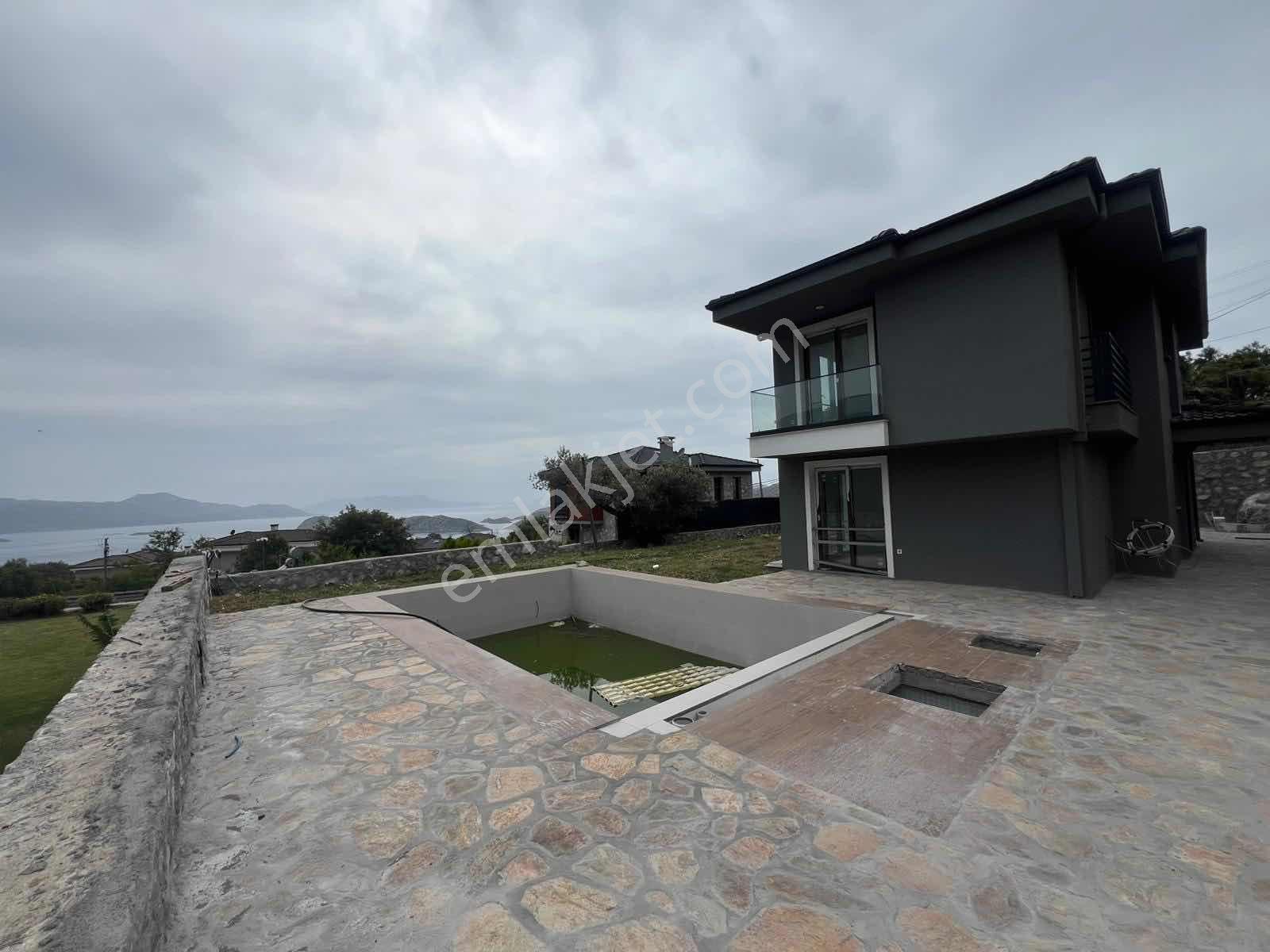Marmaris Söğüt'te Panoramik Deniz Manzaralı 4+1 Villa - Görsel 5
