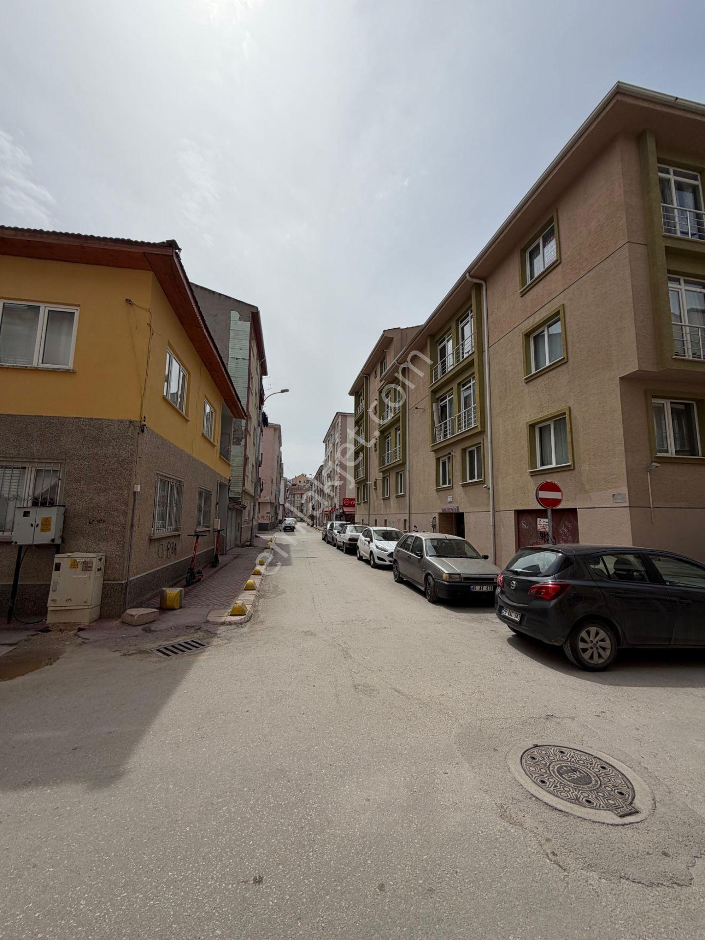 Akademi'den Espark Yakını 13.000 Tl Kiracılı Köşe Satılık 1+1 - Görsel 28