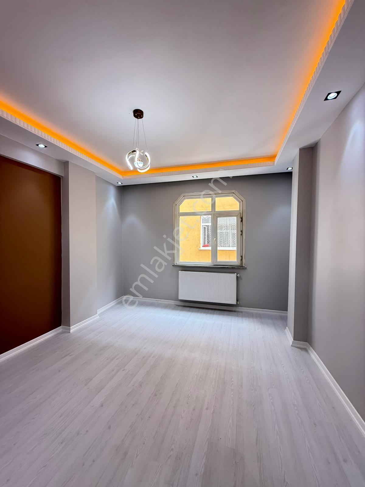 Bahçeşehire Komşu Yatırıma&oturuma Uygun 3+1 Satılık Daire - Görsel 15